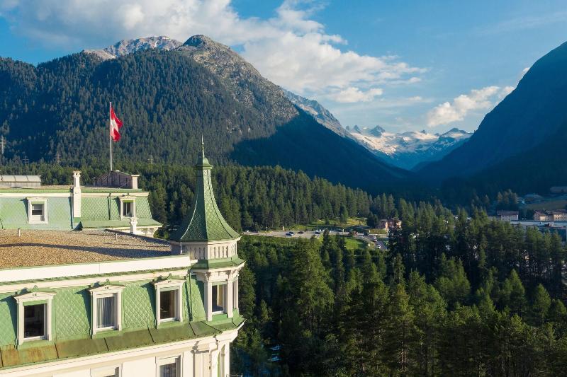 Grand Kronenhof - Genel