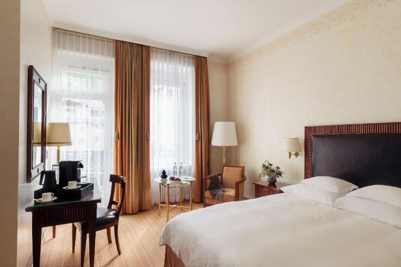 Grand Kronenhof - Oda