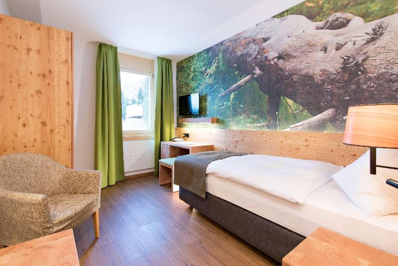 Hotel Chesa Mulin - Oda