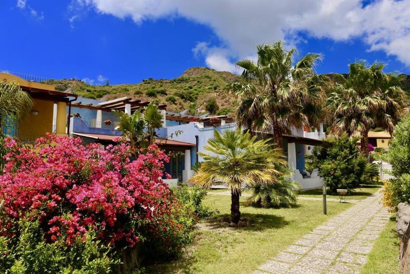 Bougainville - Genel