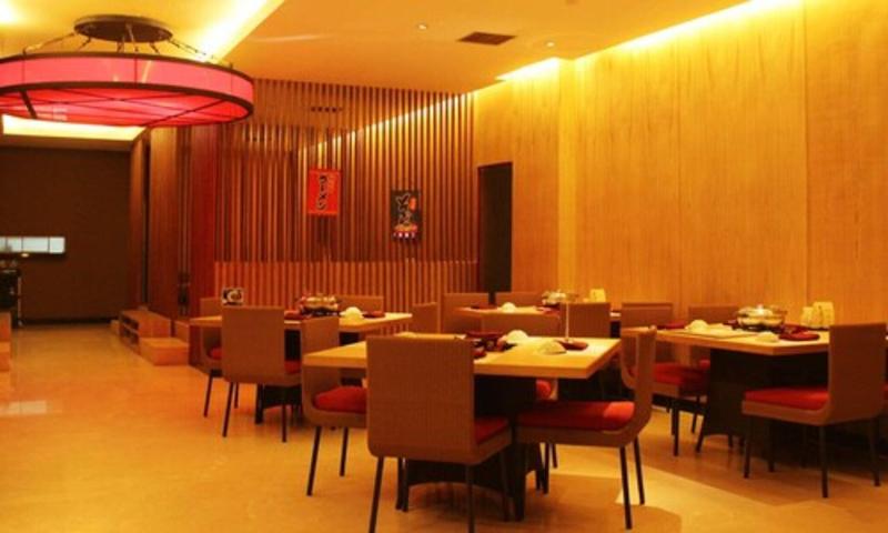 Bumi Senyiur - Restoran