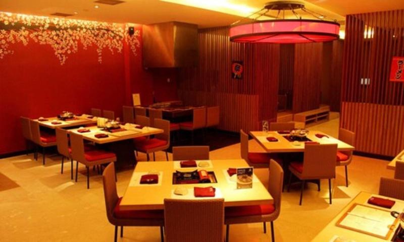 Bumi Senyiur - Restoran