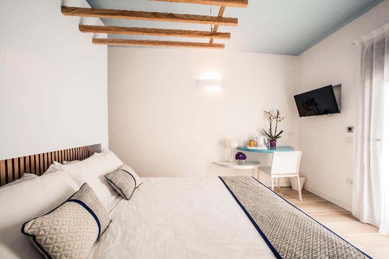 New Barcavela Hotel - Oda