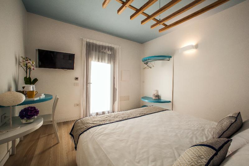New Barcavela Hotel - Oda
