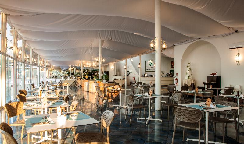New Barcavela Hotel - Restoran