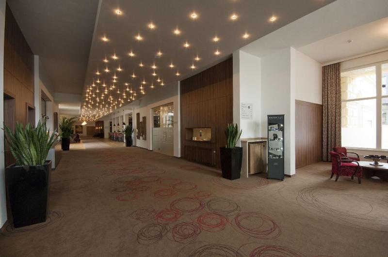 Cityhotel D&C - Lobi