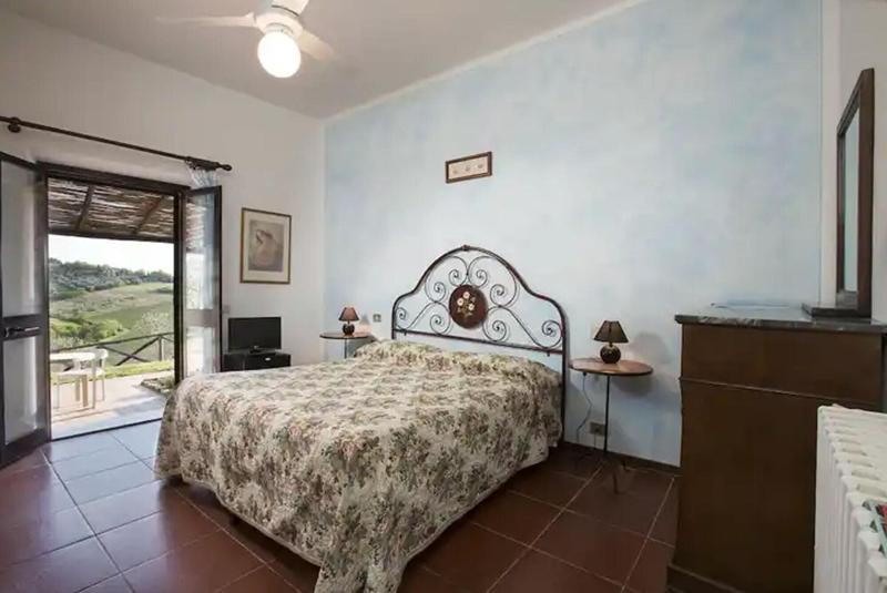 La Loggia Villa Gloria - Oda