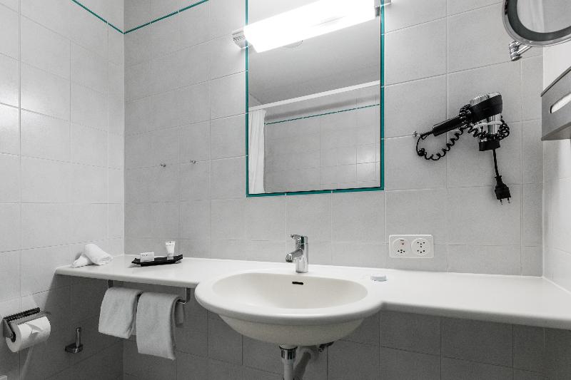 Hotel et Centre Thermal d'Yverdon-les-Bains - Oda