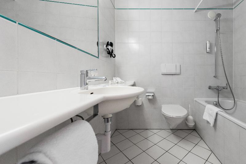 Hotel et Centre Thermal d'Yverdon-les-Bains - Oda