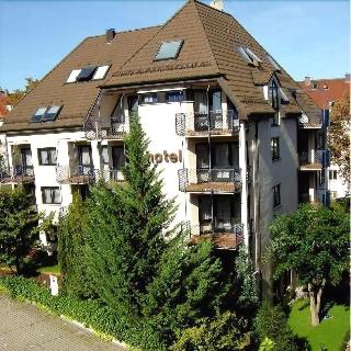 Astoria am Urachplatz otel fotoğrafı