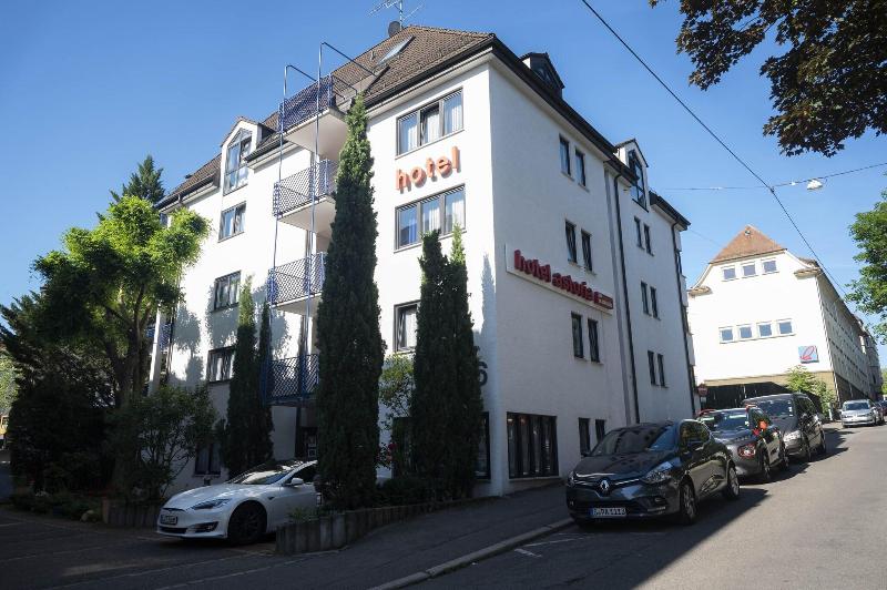Astoria am Urachplatz - Genel