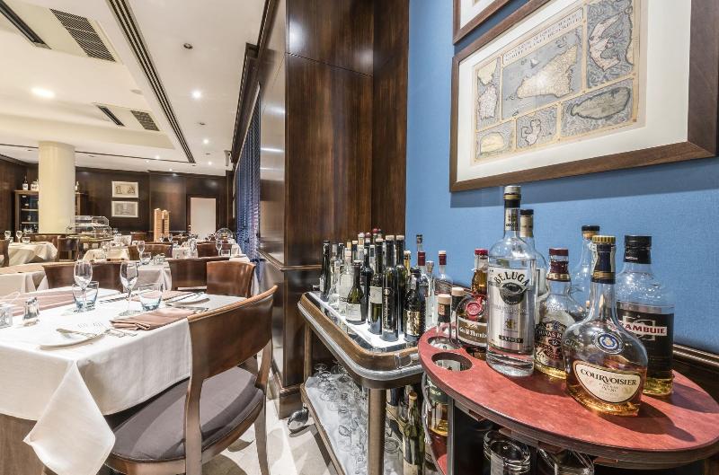 Caesar's - Restoran