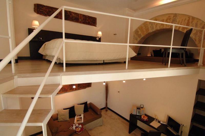 Ucciardhome - Lobi
