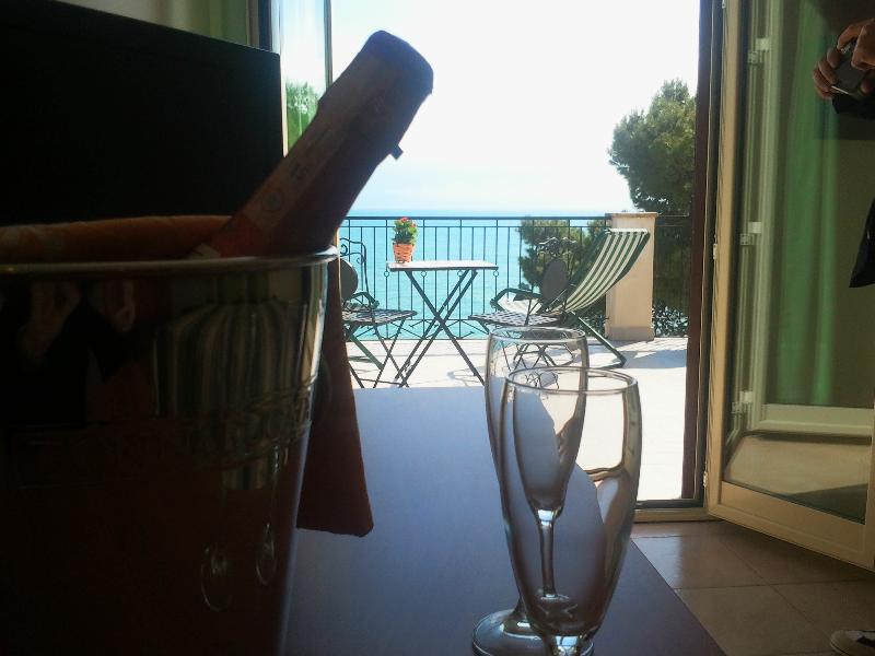 Jonic Hotel Mazzarò - Oda