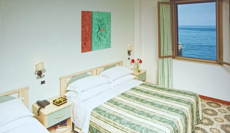 Jonic Hotel Mazzarò - Oda