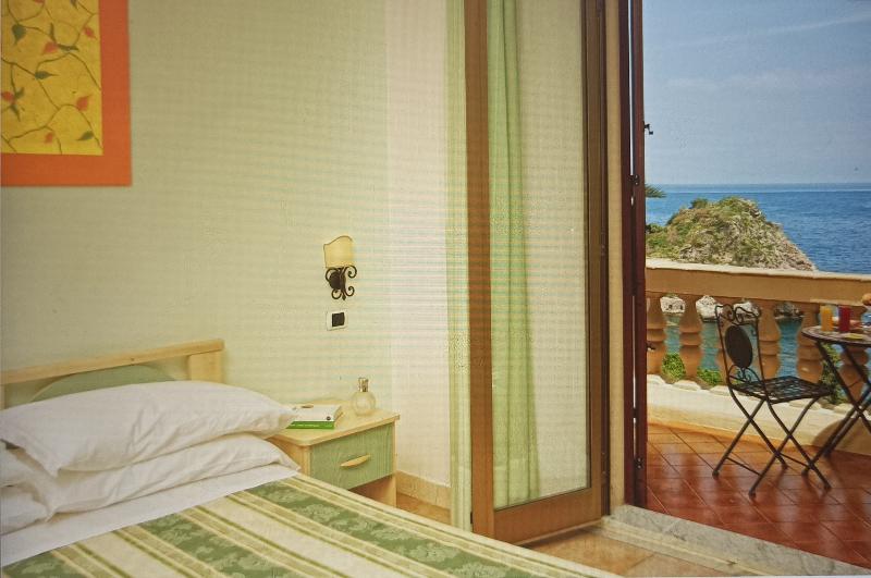 Jonic Hotel Mazzarò - Oda