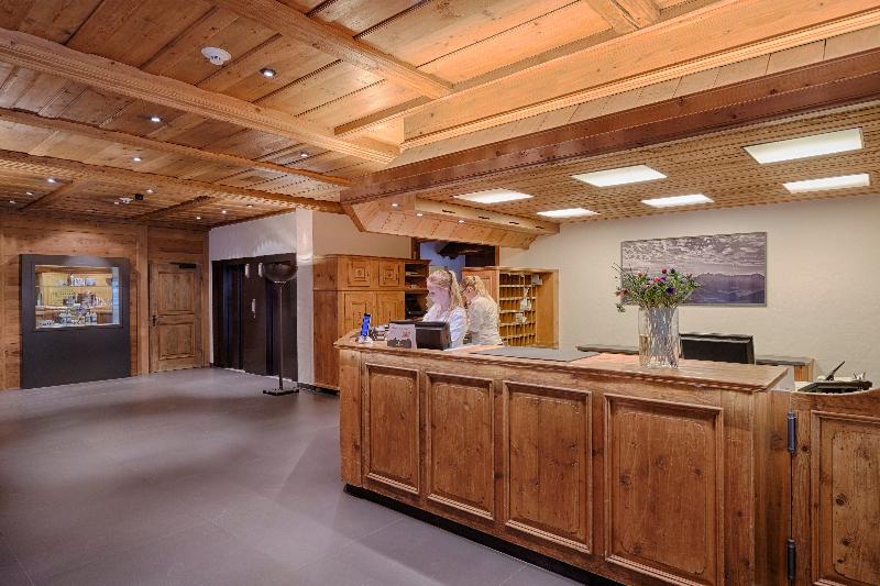 Bernerhof Swiss Quality Hotel - Lobi