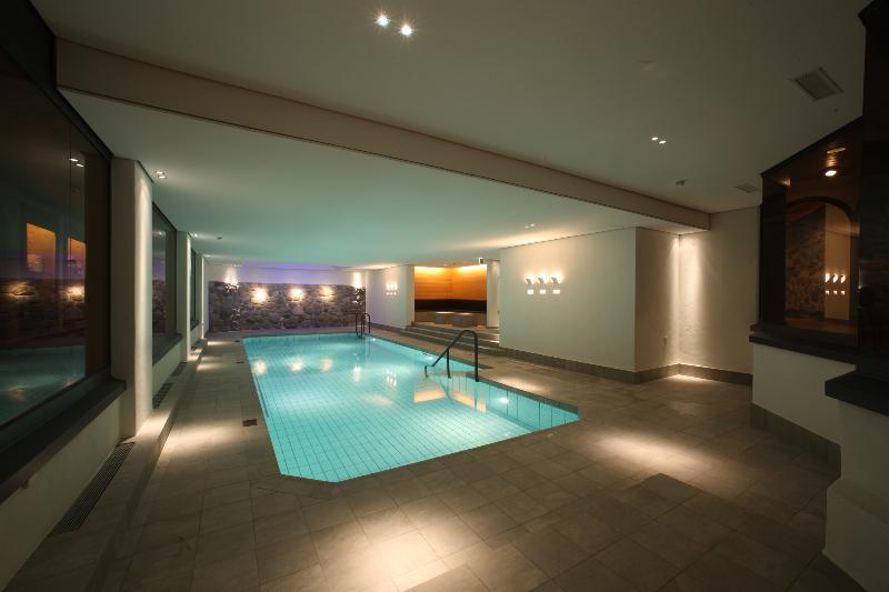 Bernerhof Swiss Quality Hotel - Havuz