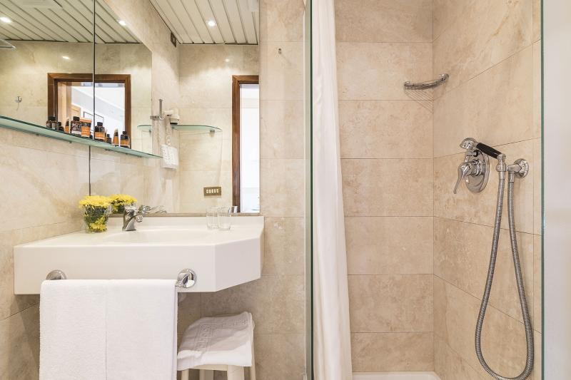 Relais Santa Chiara Hotel by Double Hospitality - Oda