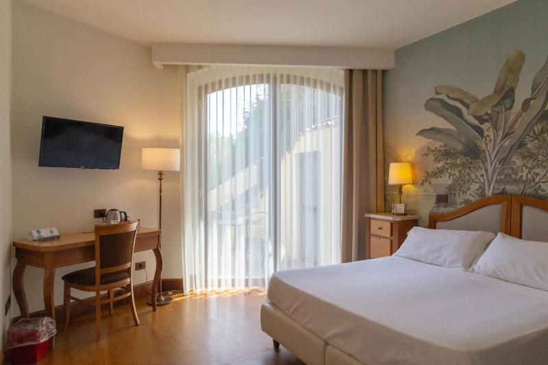Best Western Hotel Santa Caterina - Oda