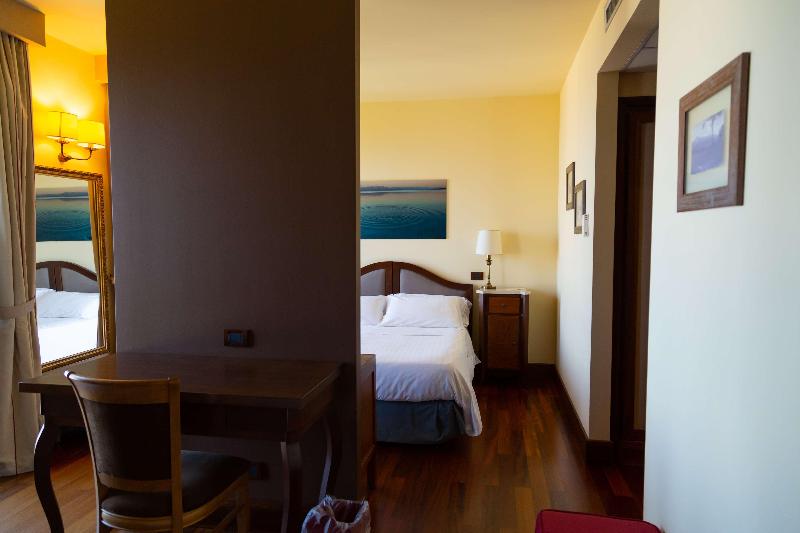 Best Western Hotel Santa Caterina - Oda