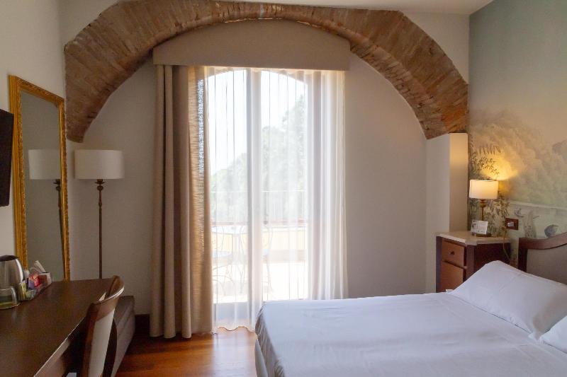 Best Western Hotel Santa Caterina - Oda