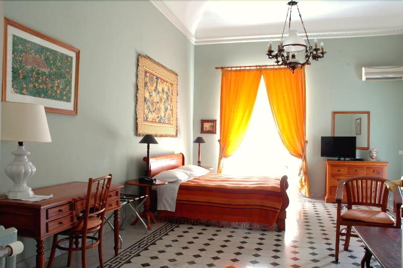 Palazzo Pantaleo - Genel