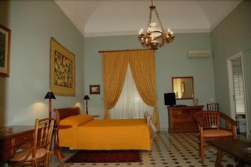 Palazzo Pantaleo - Oda
