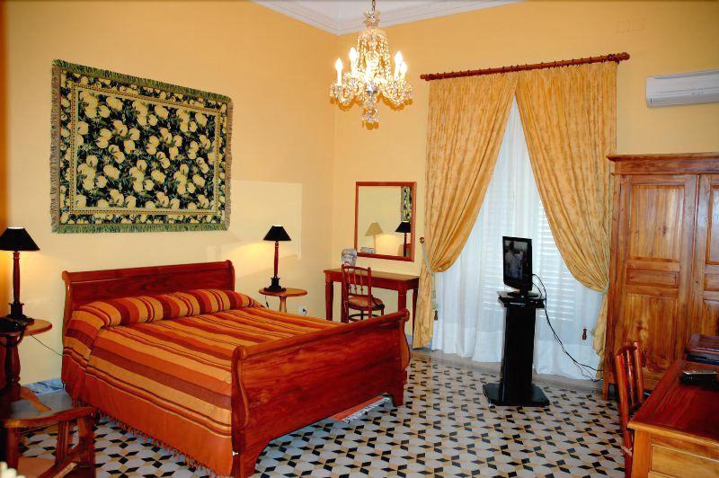 Palazzo Pantaleo - Oda