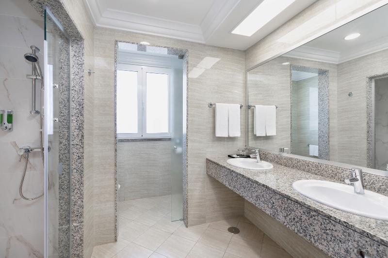 Hotel Riu Madeira - All Inclusive - Oda
