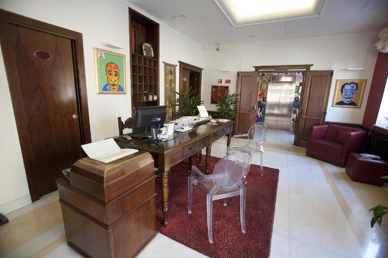 La Chicca Palace Hotel - Lobi