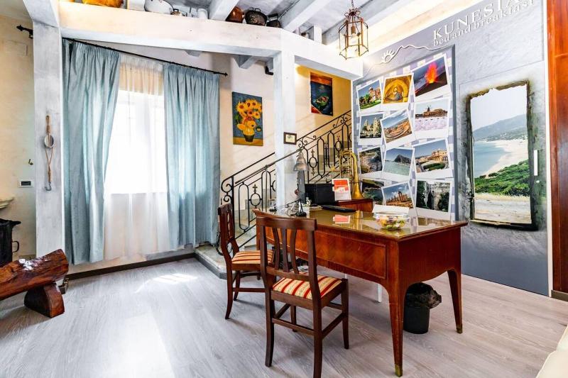 Bed & Breakfast Kunesias - Lobi