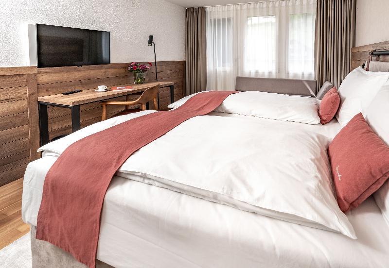 Tailormade Hotel Krone Sarnen - Oda