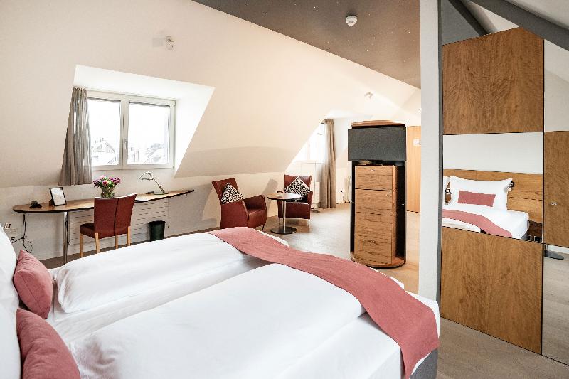 Tailormade Hotel Krone Sarnen - Oda