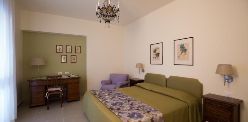 Marbela Apartments & Suites - Oda