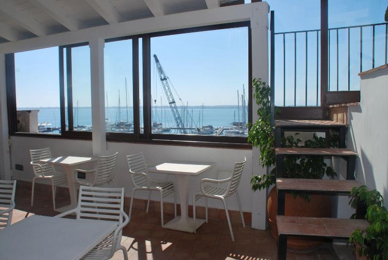 L'Approdo Delle Sirene - Restoran