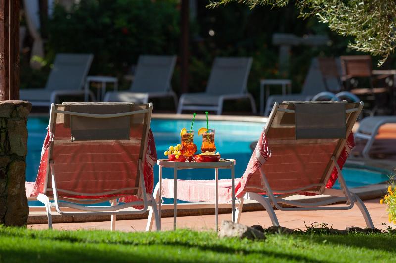 Nora Club Hotel - Bar