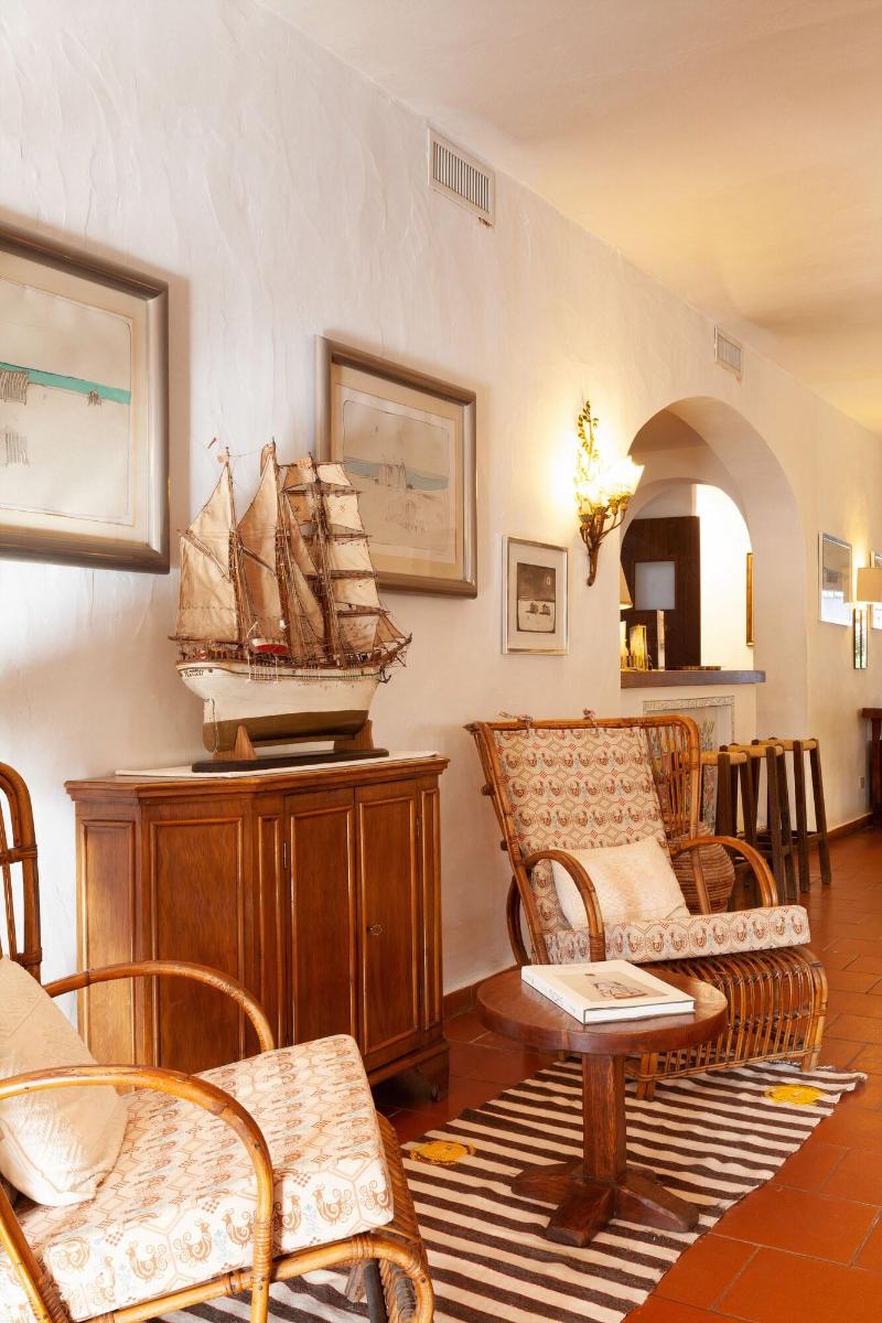 Nora Club Hotel - Lobi