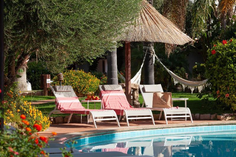 Nora Club Hotel - Havuz