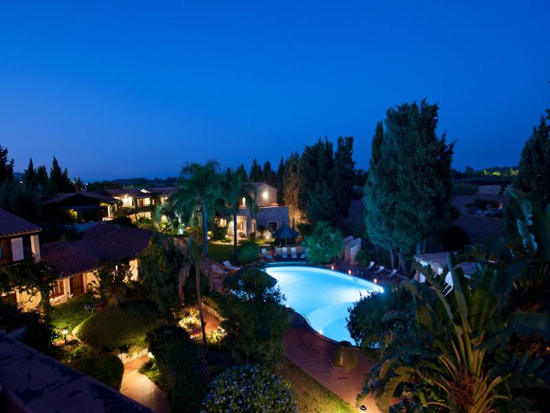 Nora Club Hotel - Havuz