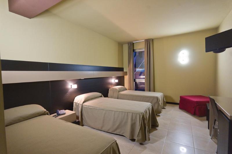 Melqart Hotel - Genel