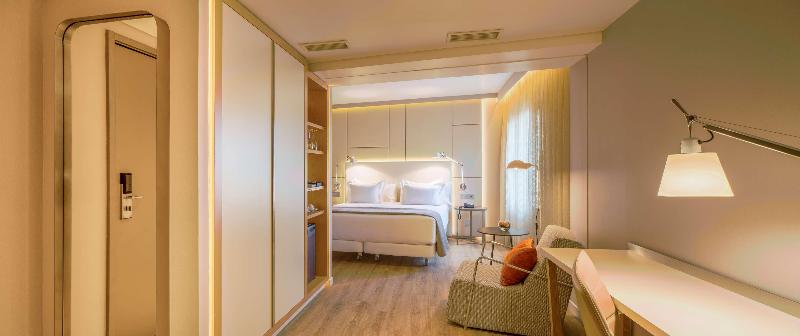 NH Collection Lisboa Liberdade - Oda