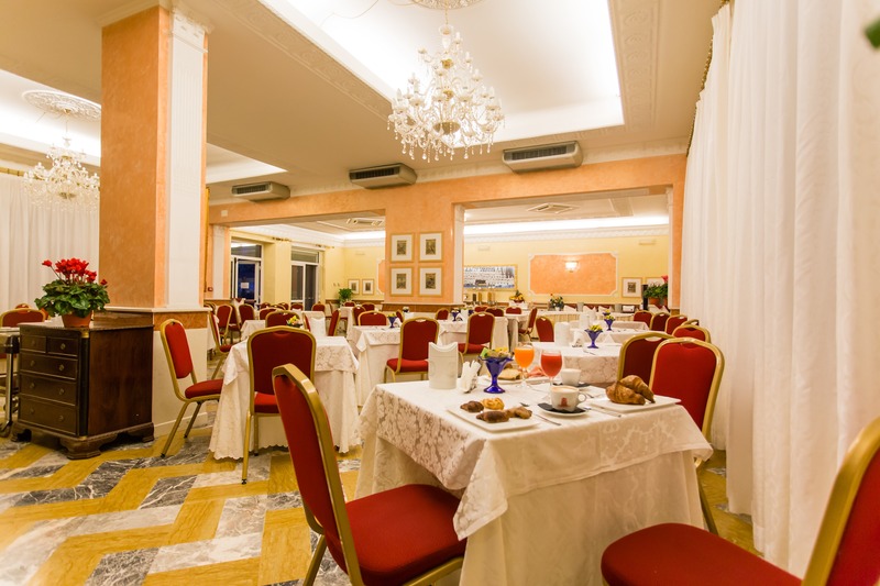 Mariano IV Palace - Restoran