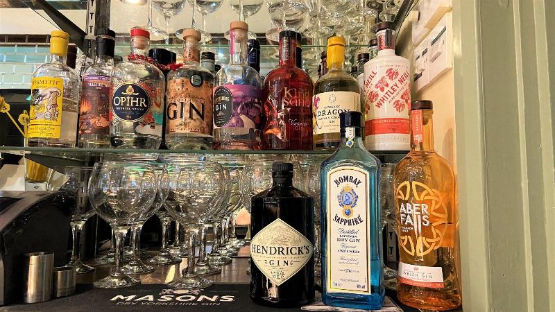 Hickman Hill - Bar