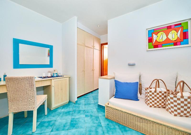Club Hotel Residence L'Approdo Castellabate - Oda