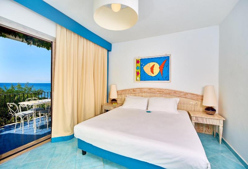 Club Hotel Residence L'Approdo Castellabate - Oda