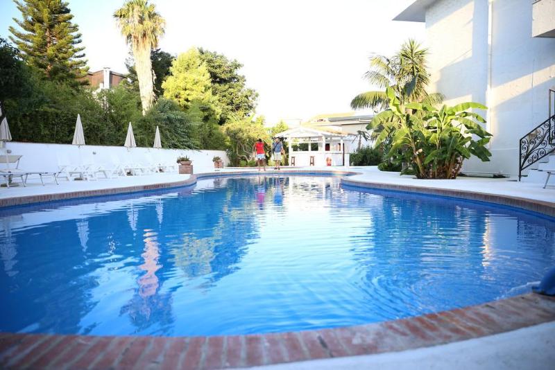 Assinos Palace - Havuz