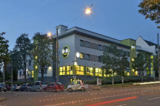 B&B Hotel Stuttgart-City otel fotoğrafı