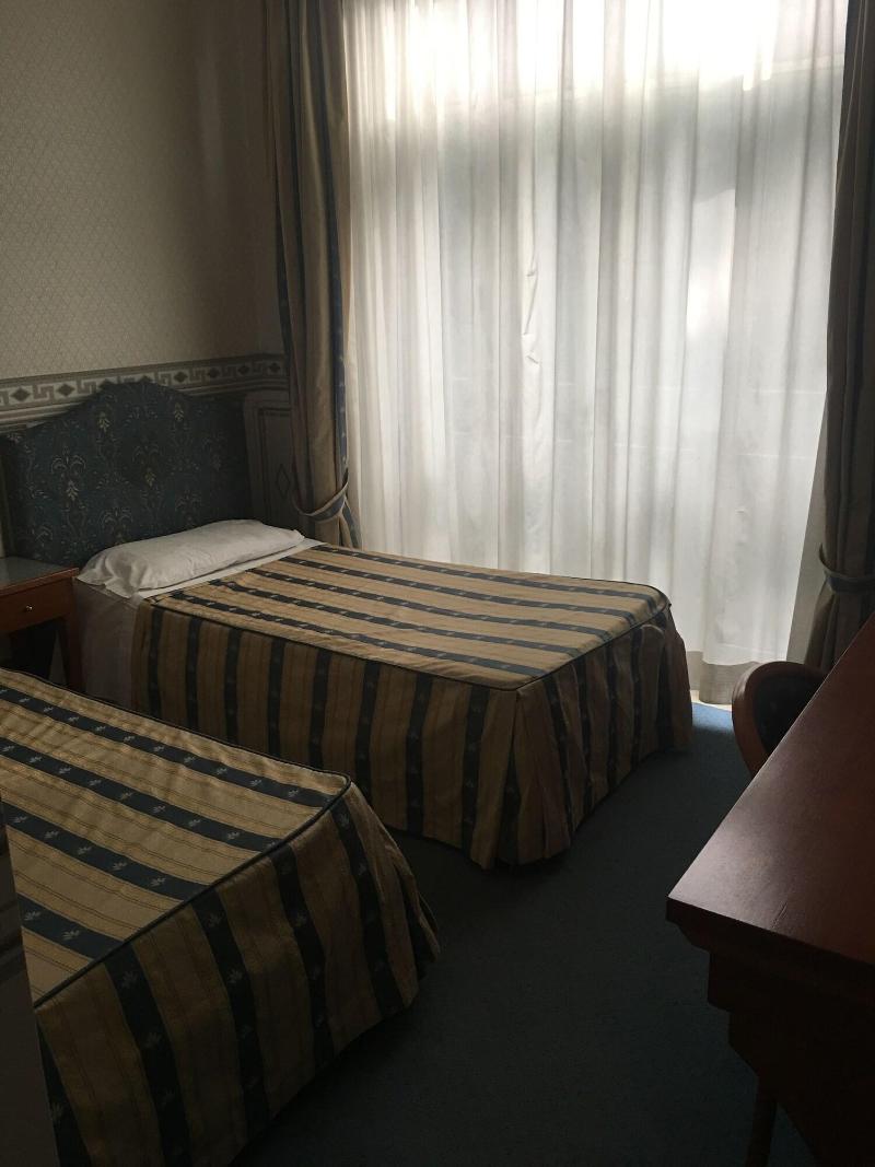 City Hotel Catania - Oda
