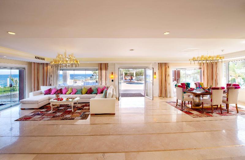 Sunrise Arabian Beach Resort -Grand Select- - Oda